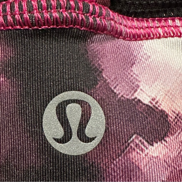 Lululemon Strap It Like It's Hot Mini Blooming Pixie Raspberry Multi Black Bra 6 - Picture 5 of 6